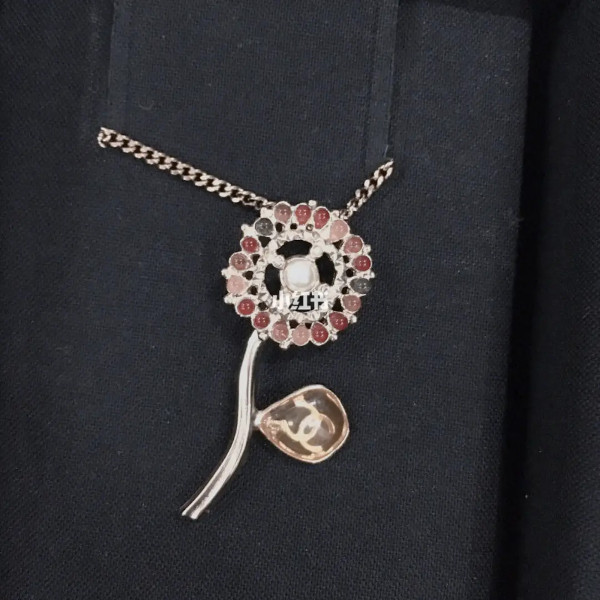 Lost Chanel Necklace in Chengdu City, China
